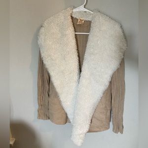 Women’s sweater